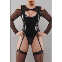 Body i Lak/PVC med lange ærmer i mesh fra Demoniq
